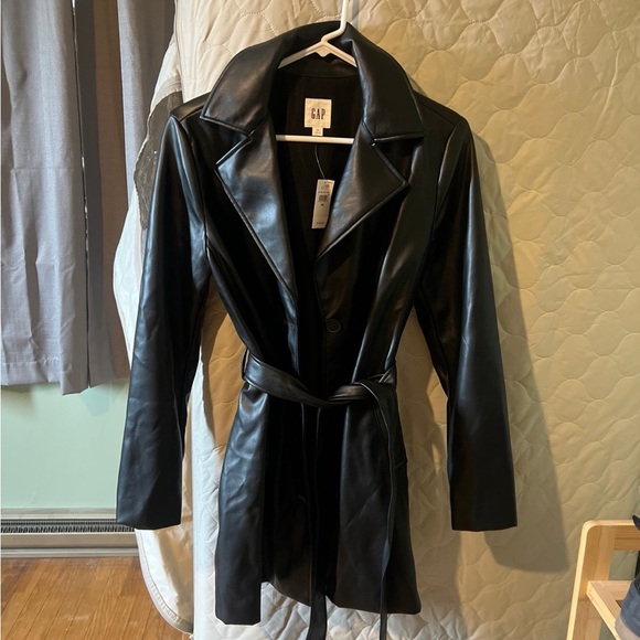 GAP Black Faux Leather Belted Trench Coat - Women - Picture 2 of 5